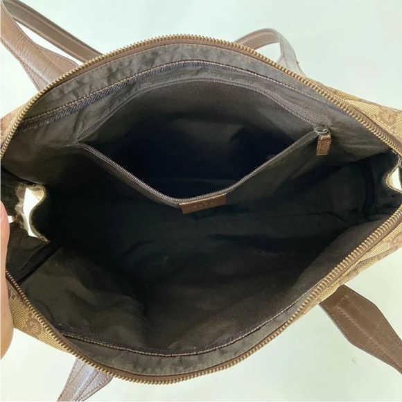 Gucci Tan and Brown Shoulder Bag - Picture 12 of 15